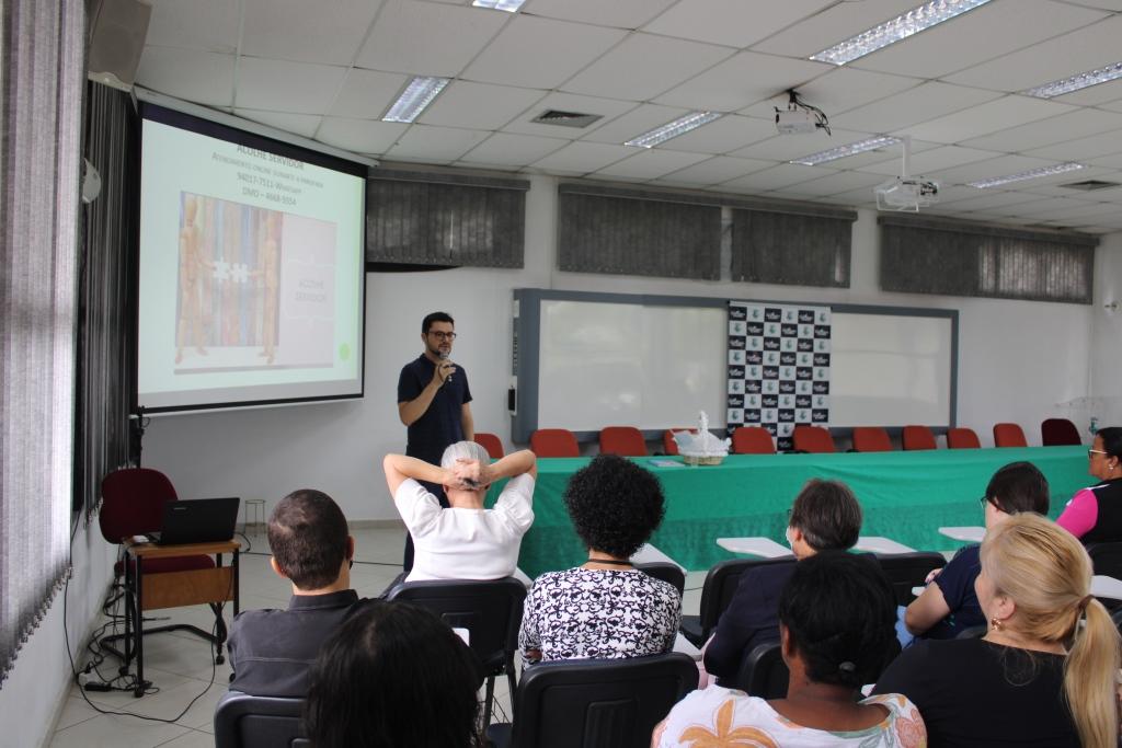 Prefeitura promove palestra voltada aos cuidados da Saúde Mental para os servidores
