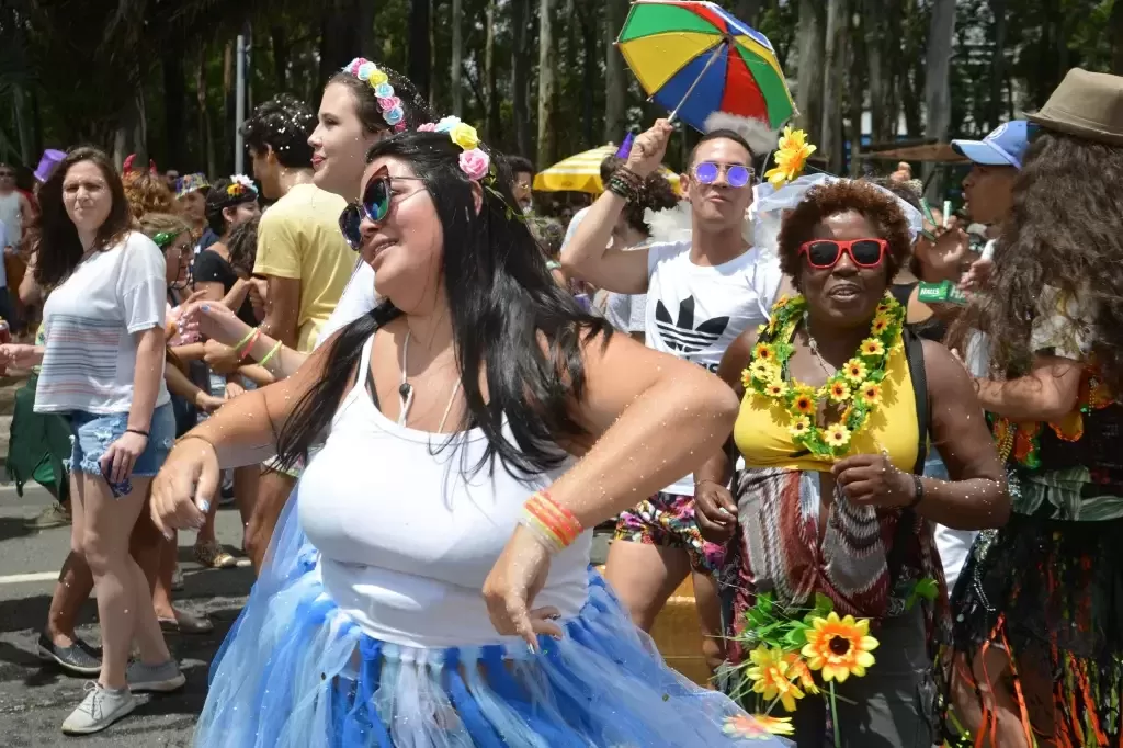 Carnaval 2023 em SP: blocos de rua hoje; segunda-feira, 20 de fevereiro