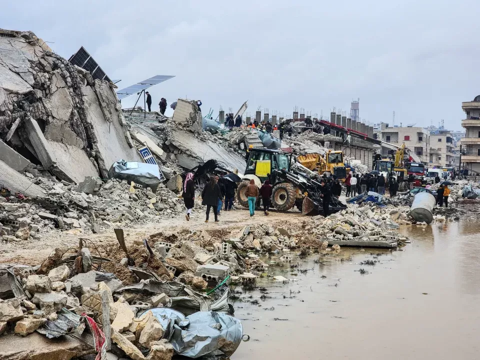 Terremoto Síria e Turquia: O que se sabe sobre tremor que matou milhares de pessoas