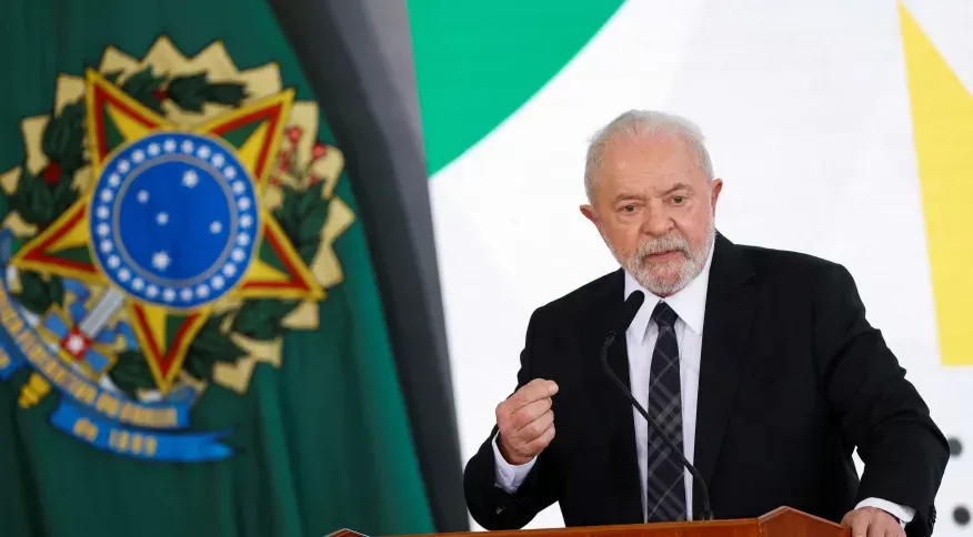Parlamento português veta discurso de Lula em sessão solene da Revolução dos Cravos