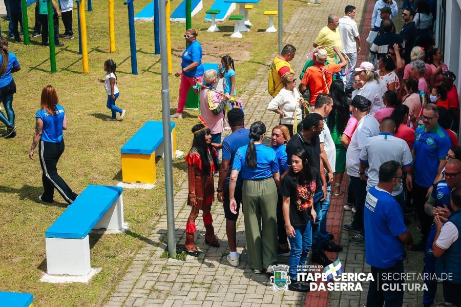 Praça dos Esportes e da Cultura é inaugurada no Jardim Paraíso