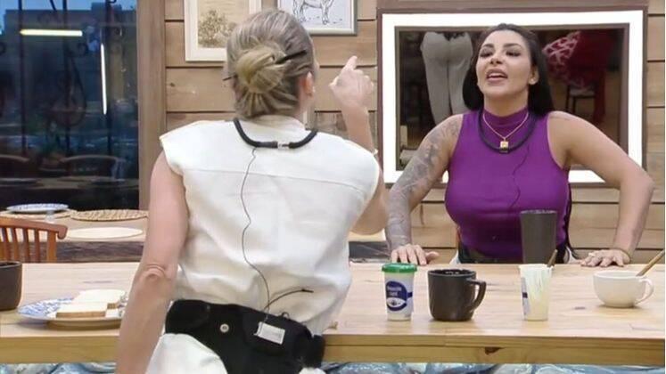 Rachel Sheherazade fala pela primeira vez após expulsão de 'A Fazenda 15': 'Estou em paz'