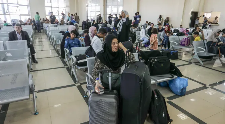Brasileiros ficam fora da 3ª lista de estrangeiros autorizados a deixar a Faixa de Gaza