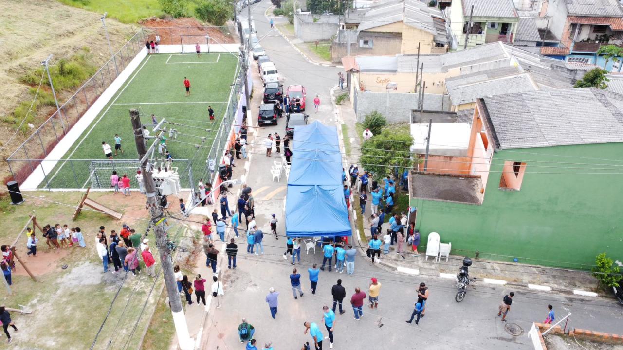 Moradores do CHP são contemplados com Escrituras Definitivas e Quadra Esportiva