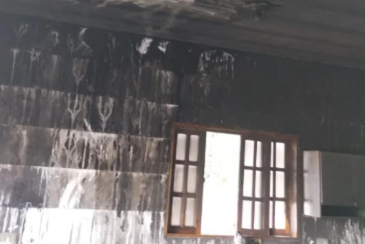 Família de Itapecerica da Serra perde tudo em incêndio e faz vaquinha online