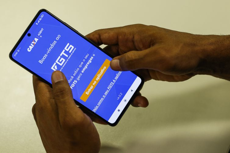 Manutenção faz app do FGTS funcionar parcialmente
