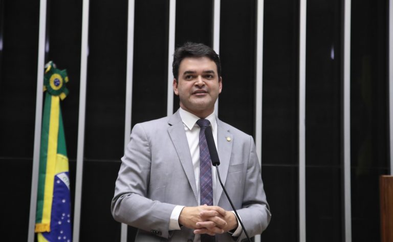 Câmara aprova pena maior para homicídio ou lesão contra juiz ou promotor de Justiça; acompanhe