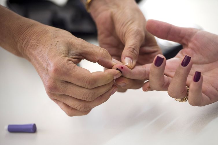 Cuidado cardiovascular deve fazer parte do acompanhamento do diabetes