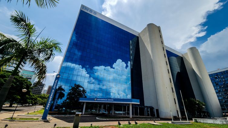 INSS vai devolver R$ 292 milhões a aposentados com descontos ilegais