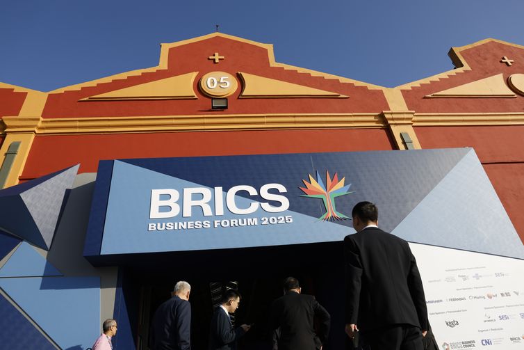 Empresários do Brics se reúnem no Rio em busca de ampliação de negócio